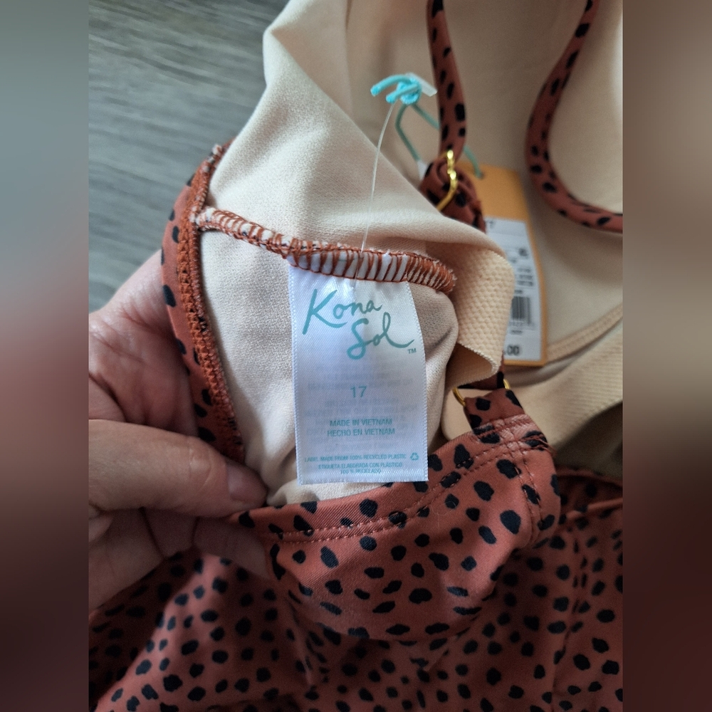 New Kona Sol bathing suit‎ swimsuit size 17 polka dots one piece plus size - Picture 5 of 5